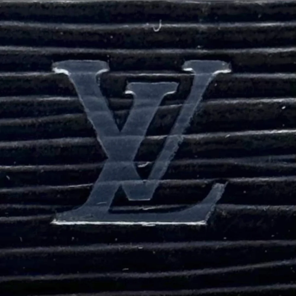 ▪️⚫️ LV EPI COMMUTER PASS WALLET ⚫️▪️